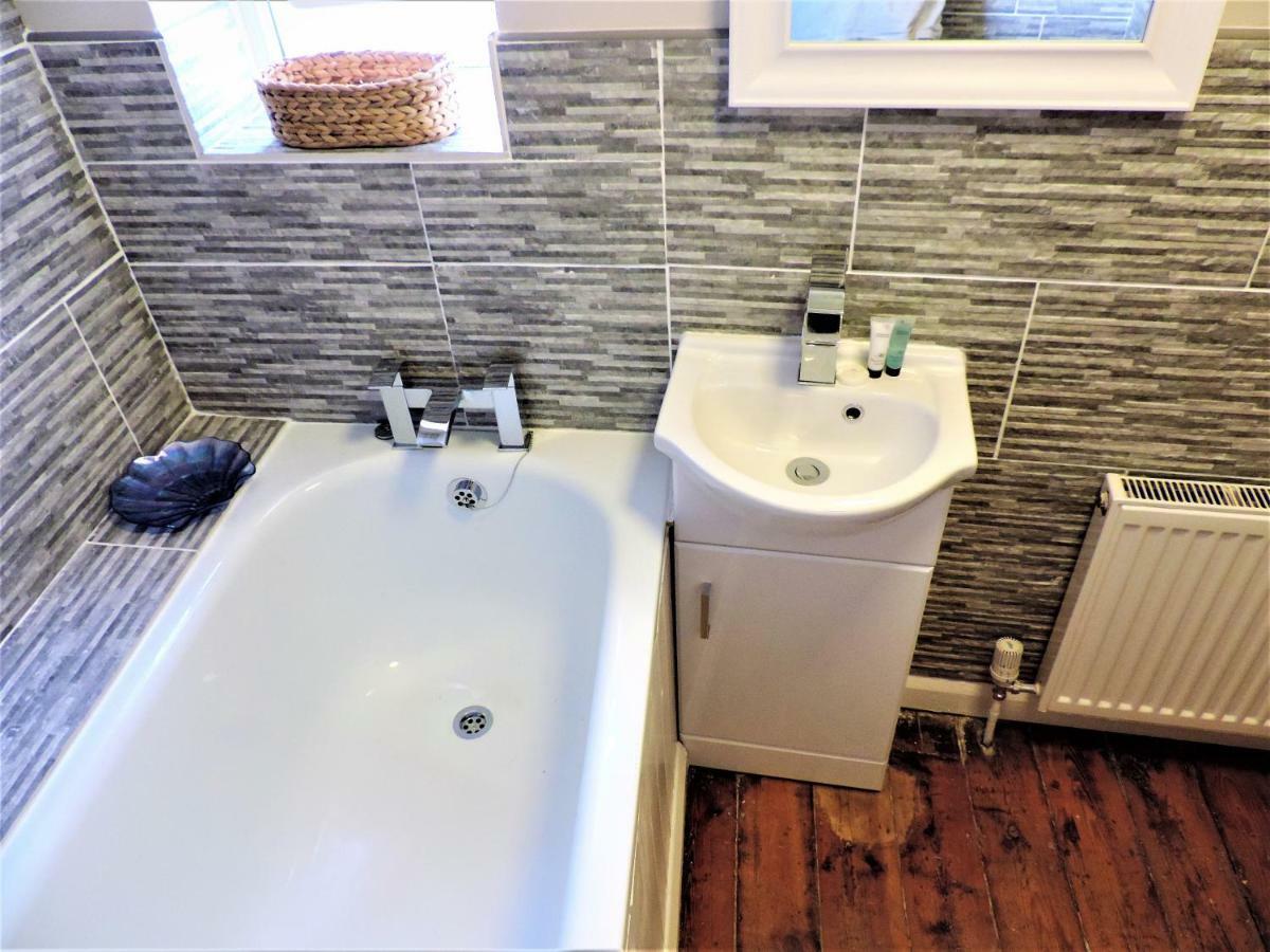 1 Bed Bagshot Pennyhill Accommodation Ngoại thất bức ảnh